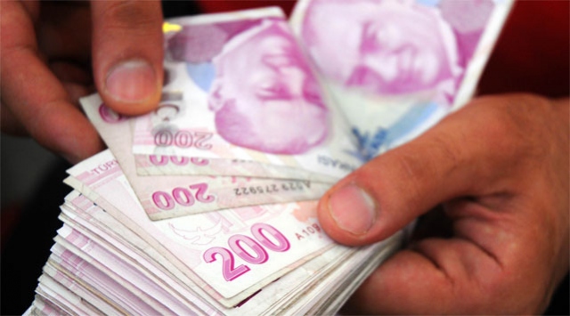 Zamlı memur maaşları 15 Mayıs’ta ödenecek